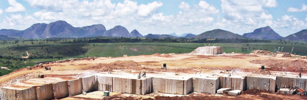 brazil-feb-2005-giallo-ven-quarry-033