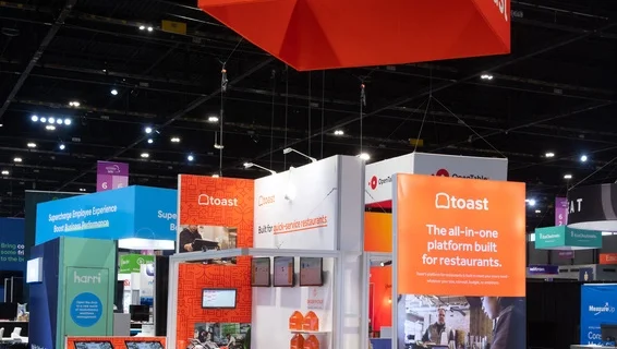 Why Most Trade Show Booths Fail to Generate Leads and How to Fix It